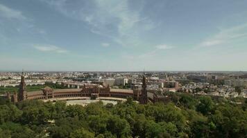 antenne visie van historisch stad van sevilla, Spanje video