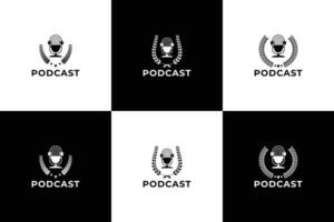 conjunto de podcast logo. micrófono con guirnalda combinar. podcast Insignia modelo. vector