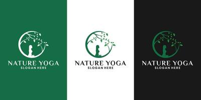 belleza naturaleza yoga logo diseño mujer meditación con árbol vector