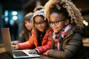 ai generado niños reunir alrededor un ordenador portátil curioso y comprometido como ellos compartir un fascinante momento mirando a el pantalla juntos, educación imágenes para sitio web foto