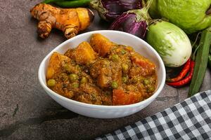 Indian traditional cuisine Aloo mutter photo