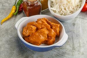 Indian cuisine - chicken butter masala photo