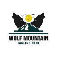 Wolf Mountain illustration logo vector