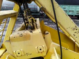 Large buckets for port loaders. Dreglayner, Hydraulic and cable photo