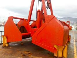 Large buckets for port loaders. Dreglayner, Hydraulic and cable photo