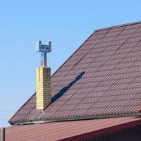 el techo de acanalado hoja. marrón acanalado metal perfil techo. foto