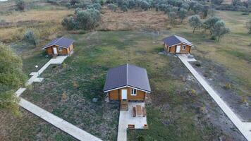 casas en el base de descansar. casas para turistas y cazadores foto