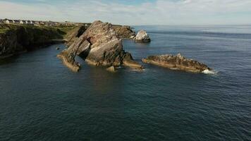 Bow Fiddle Rock, Ecosse video