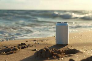 ai generado blanco bebida lata Bosquejo en arenoso playa a puesta de sol foto