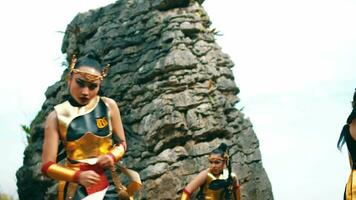 a group of female warriors was running and getting ready in their respective positions before fighting video