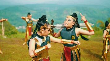 a royal commander trains his troops to learn self-defense while wearing a golden costume video