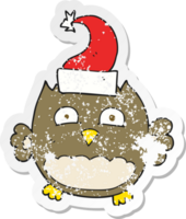 autocollant rétro en détresse d'un hibou de dessin animé portant un chapeau de noël png