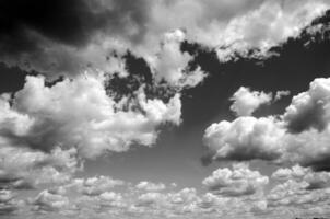 negro y blanco hermosa cielo antecedentes foto