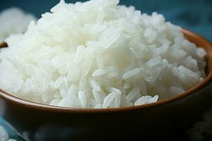 ai generado culinario sencillez cerca arriba de un cuenco lleno con cocido blanco arroz foto