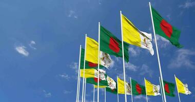 Vatikan Stadt und Bangladesch Flaggen winken zusammen im das Himmel, nahtlos Schleife im Wind, Raum auf links Seite zum Design oder Information, 3d Rendern video