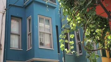 dinde Istanbul 23 juillet 2023. coloré Maisons dans balat, Istanbul video