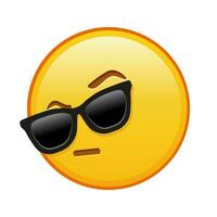 cara con uno ceja elevado con Gafas de sol grande Talla de amarillo emoji sonrisa vector