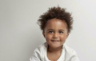 retrato de un africano americano niño foto