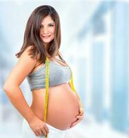 Pregnant woman in hospital photo