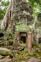 antiguo restos en ejército de reserva prohm o rajavihara templo a angkor, siem recoger, Camboya. foto