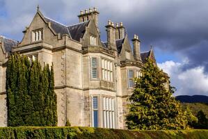 muckross casa y jardines en nacional parque Killarney, Irlanda foto