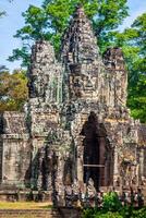 bayon templo en angkor Thom, Camboya foto