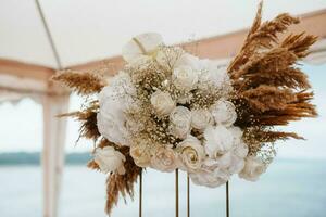 elegant wedding decorations made of natural flowers photo