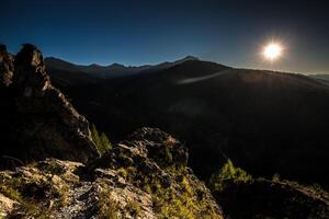 vista de las montañas de Tatra desde la ruta de senderismo. Polonia. Europa. foto