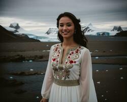 ai generado retrato de un joven mujer sonriente a cámara en frente de icebergs ai generativo foto