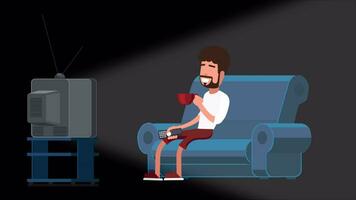 hombre acecho televisión en el sofá fin de semana en alfa canal video