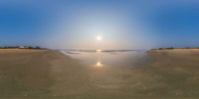 360 hdri panorama with coconut trees on ocean coast on beach in equirectangular spherical seamless projection photo