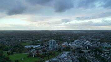 hoch Winkel Aussicht von britisch Stadt von England Vereinigtes Königreich video