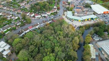 Alto ângulo cenas do hemel plantação de cânhamo cidade do Inglaterra Unidos reino video