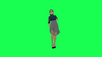 Slim woman with a big body in green screen with a long stein dress with a navy t video