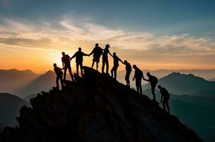 ai generado grupo de equipo personas Ayudar trabajo en pico montaña alpinismo trabajo en equipo , viaje trekking ganador éxito negocio concepto foto