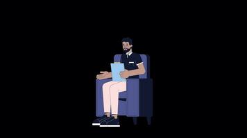 afroamericano masculino consejero línea 2d personaje animación. psicológico tratamiento plano color dibujos animados 4k video, alfa canal. sentado Sillón psicólogo animado persona en transparente antecedentes video
