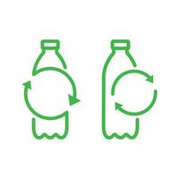 reciclar el plastico botella icono. botella con reciclar símbolo. vector contorno icono