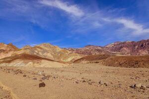 vistoso montañas de el muerte Valle foto