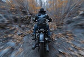 ai generado un individual montando un motocicleta en un bosque foto