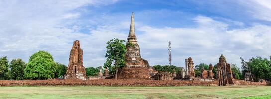 paisaje de wat mahathat panorama ver punto de referencia de ayutthaya Tailandia foto