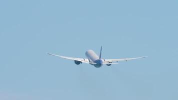 Boeing 777 of Aeroflot departure video