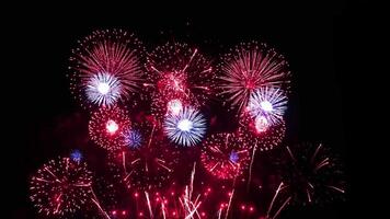 fuegos artificiales espectáculo. nuevo años víspera celebracion v28 video