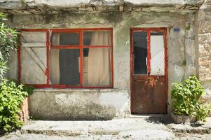 Abandoned House Photo