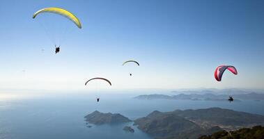 Parachuting at Oludeniz photo