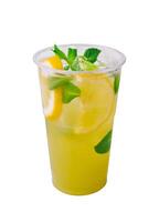 Fresco verano limonada con agrios, naranja foto