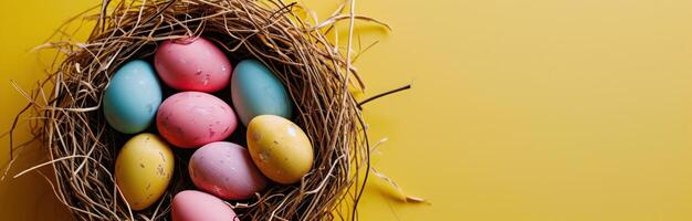 ai generado vistoso Pascua de Resurrección huevos y vistoso tulipanes en Pascua de Resurrección nido en amarillo foto