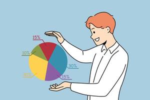 hombre corporativo analista mira a diagrama y sonrisas, viendo genial diversificación de negocio vector