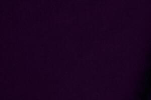 oscuro púrpura terciopelo tela textura usado como antecedentes. Violeta color púrpura tela antecedentes de suave y suave textil material. aplastada terciopelo .lujo oscuro tono para seda. foto