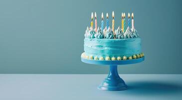 ai generado un azul pastel con velas en soportes en frente de un azul antecedentes foto