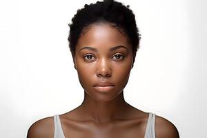 ai generado joven adulto africano americano mujer, cabeza y espalda retrato en blanco antecedentes. neural red generado fotorrealista imagen foto